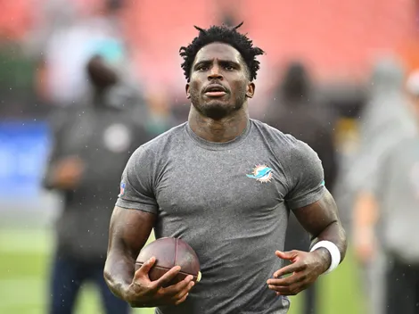 Tyreek Hill sends heartfelt message to Tua Tagovailoa, apologizes for trade request from Dolphins