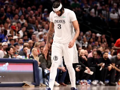 Dallas Mavericks fear the worst as new addition Anthony Davis suffers injury