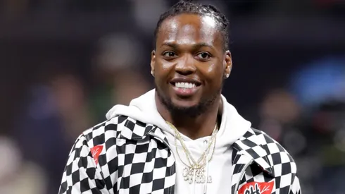 Derrick Henry #22 of the Tennessee Titans on field prior to the CFP National Championship presented by AT&T between the Georgia Bulldogs and the Alabama Crimson Tide at Mercedes-Benz Stadium on January 8, 2018 in Atlanta, Georgia.