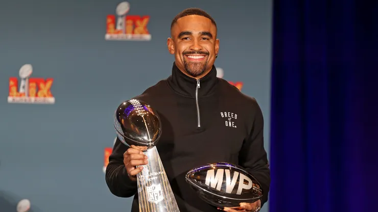 Quarterback Jalen Hurts #1 of the Philadelphia Eagles, the MVP of Super Bowl LIX, holds both the MVP and Vince Lombardi trophies during a press conference at the Ernest N. Morial Convention Center on February 10, 2025 in New Orleans, Louisiana.