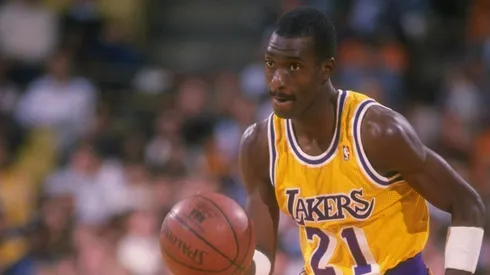 Michael Cooper playing for the Los Angeles Lakers during the 1988-89 season