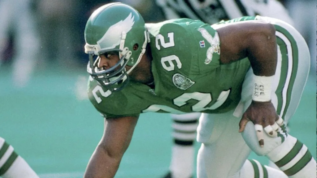 Eagles edge rusher Reggie White in 1987. (Source: @NagleNFL)