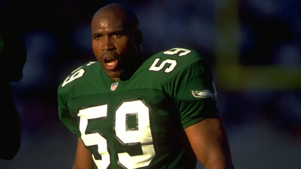 Eagles defensive linebacker Seth Joyner tries to “fire-up” the Eagles offense during the Eagles 16-3 loss to the Phoenix Cardinals in 1993. (Source: Getty Images)