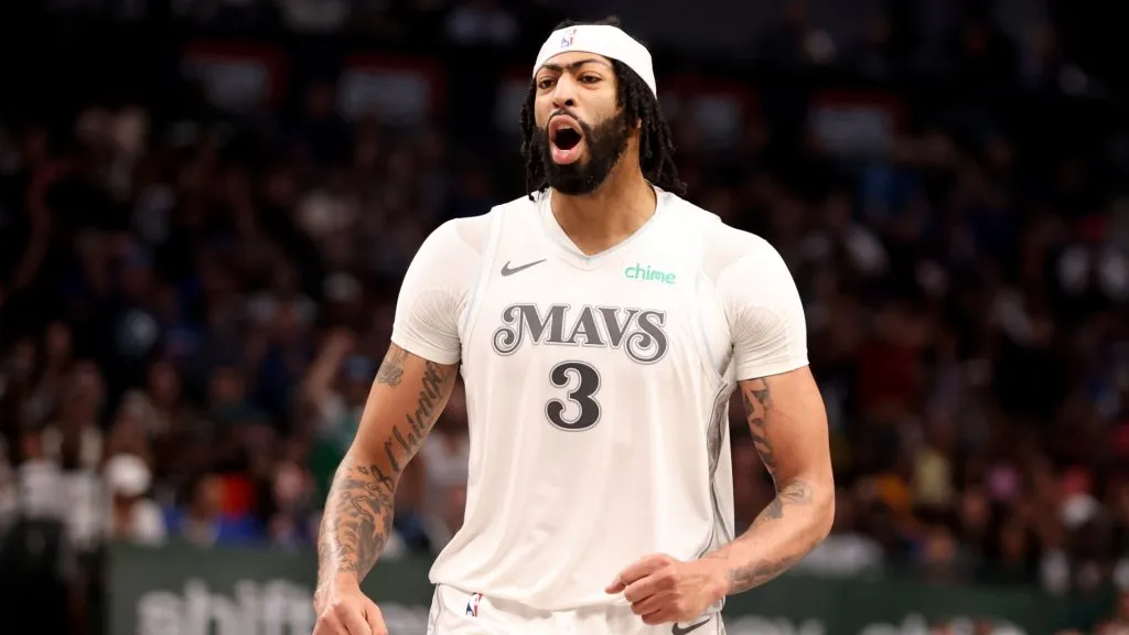 Anthony Davis #3 of the Dallas Mavericks reacts after a basket during the third quarter against the Houston Rockets. (Tim Heitman/Getty Images)