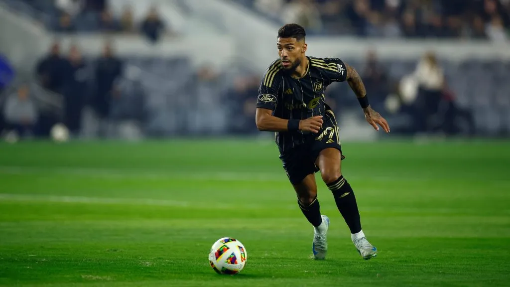 Denis Bouanga #99 of Los Angeles FC in the first half of Game 3 of the first round in the 2024 MLS Cup playoffs at BMO Stadium on November 08, 2024. (Source: Ronald Martinez/Getty Images)