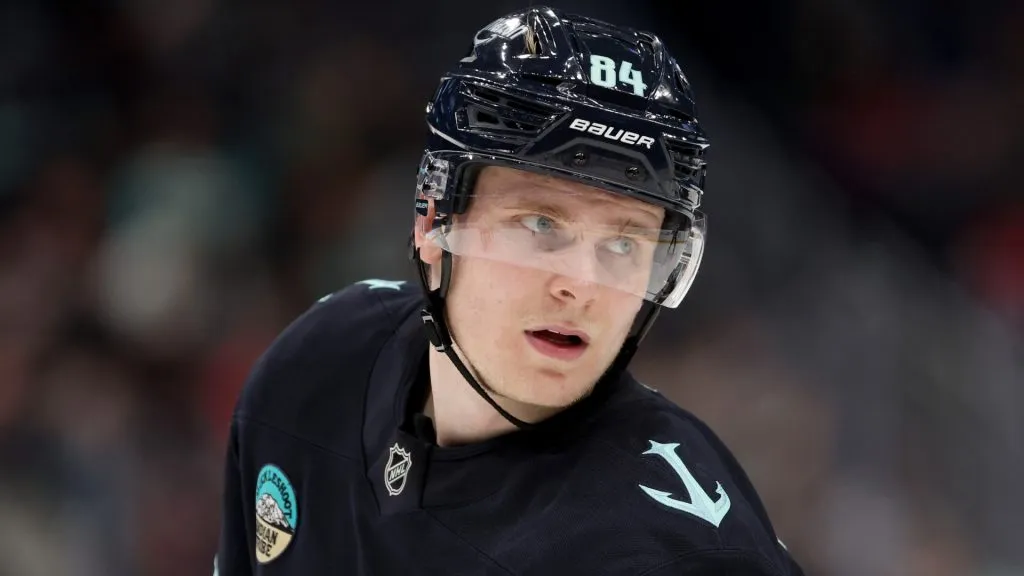 Kaapo Kakko #84 of the Seattle Kraken looks on against the Washington Capitals during the second period at Climate Pledge Arena on January 23, 2025 in Seattle, Washington.