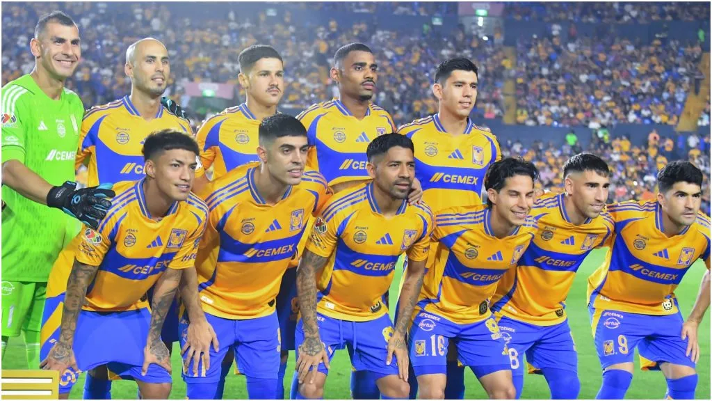 Players of Tigres pose for a team photo – Azael Rodriguez/Getty Images