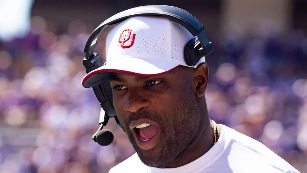 Oklahoma Running Backs Coach DeMarco Murray talks to a player on the sideline during the second half Oklahoma’s road game against TCU at Amon G. Carter Stadium on October 1, 2022 in Fort Worth, Texas.