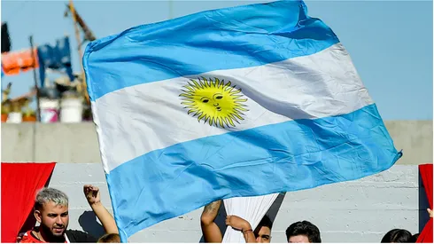 Fans with an Argentine flag