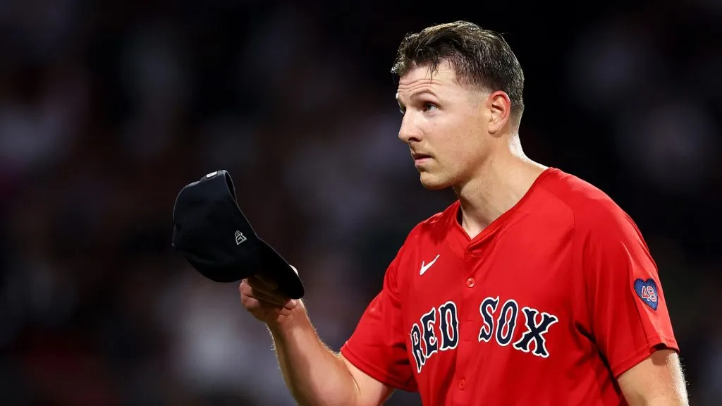 Nick Pivetta looks up