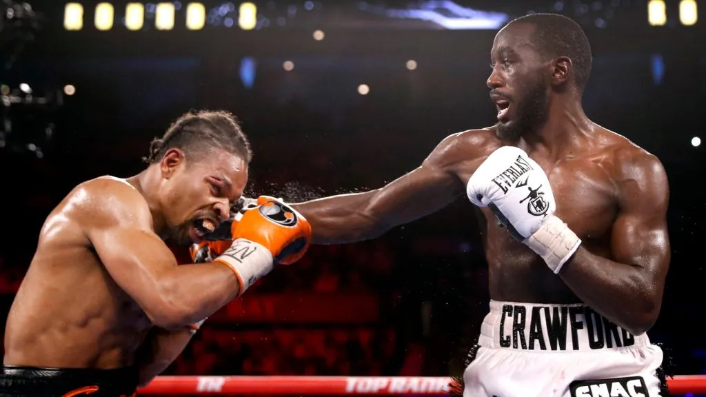 WBO champion Terence Crawford (R) punches Shawn Porter during their welterweight title fight at Michelob ULTRA Arena on November 20, 2021 in Las Vegas, Nevada. Crawford retained his title with a 10th-round TKO. (Photo by Steve Marcus/Getty Images)