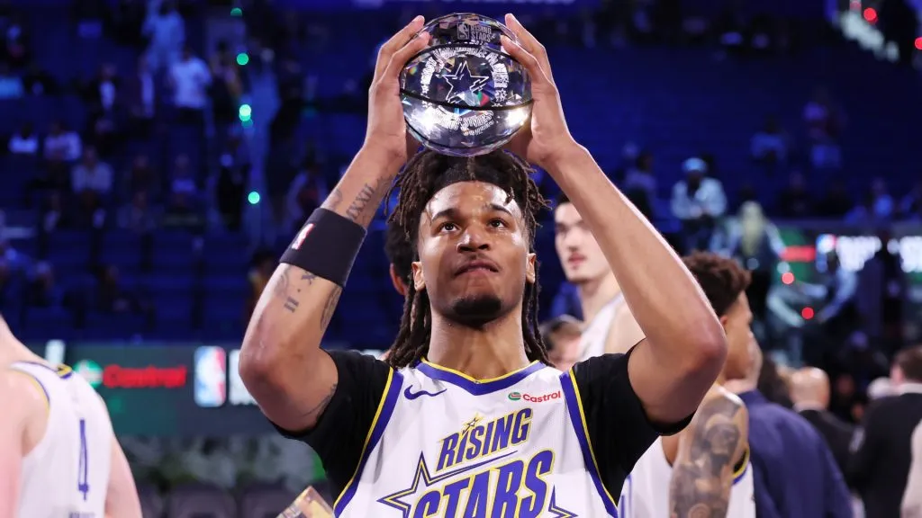 Stephon Castle #5 of the San Antonio Spurs and Team C celebrates after winning the NBA Rising Stars MVP during the 2025 NBA All-Star Rising Stars Game.