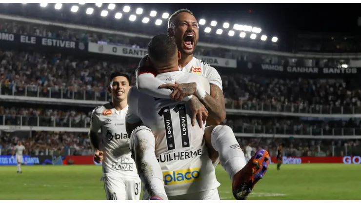 Guilherme of Santos celebrates with teammate Neymar after scoring the team´s third goal during a match between Santos and Agua Santa as part of Campeonato Paulista 2025 at Urbano Caldeira Stadium (Vila Belmiro) on February 16, 2025 in Santos, Brazil.