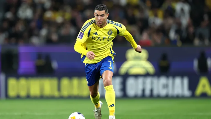 Cristiano Ronaldo of Al Nassr runs with the ball during the AFC Champions League Elite match between Al-Nassr and Al Wasl at King Saud University Stadium on February 03, 2025 in Riyadh, Saudi Arabia.