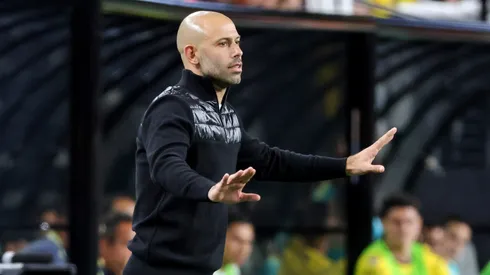 Head coach Javier Mascherano of Inter Miami CF gestures in the second half of a preseason friendly match against America at Allegiant Stadium on January 18, 2025 in Las Vegas, Nevada. Inter Miami FC defeated America 3-2 in a penalty shootout.