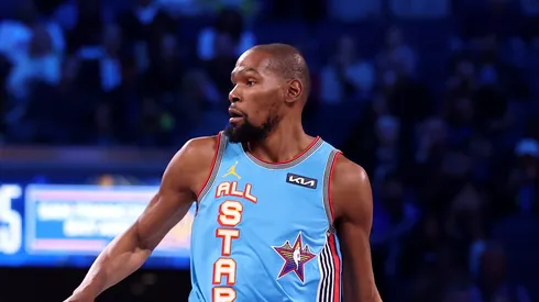 Kevin Durant #35 of the Phoenix Suns and Shaq's OGs brings the ball up court against Candace's Rising Stars