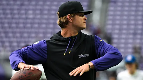 J.J. McCarthy #9 of the Minnesota Vikings warms up before the preseason game against the Las Vegas Raiders at U.S. Bank Stadium on August 10, 2024 in Minneapolis, Minnesota.
