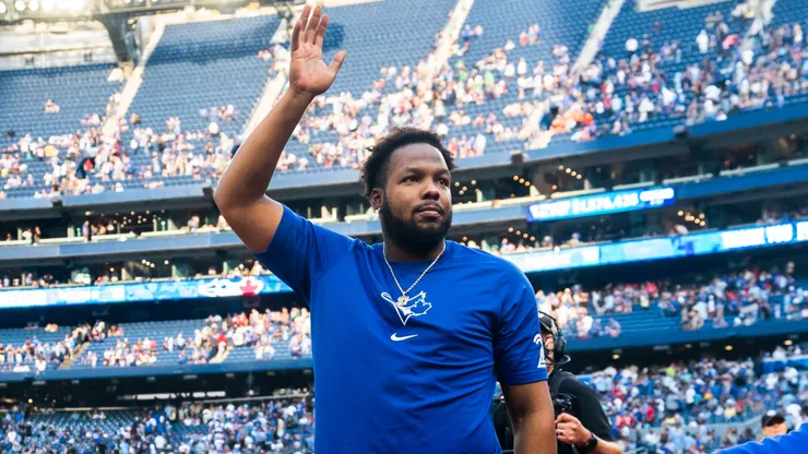 Vladimir Guerrero Jr. #27 of the Toronto Blue Jays waves after a loss to the Miami Marlins in their final MLB game of the season at the Rogers Centre on September 29, 2024 in Toronto, Ontario, Canada.