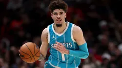 LaMelo Ball #1 of the Charlotte Hornets dribbles the ball against the Chicago Bulls during the first quarter at the United Center on January 17, 2025.