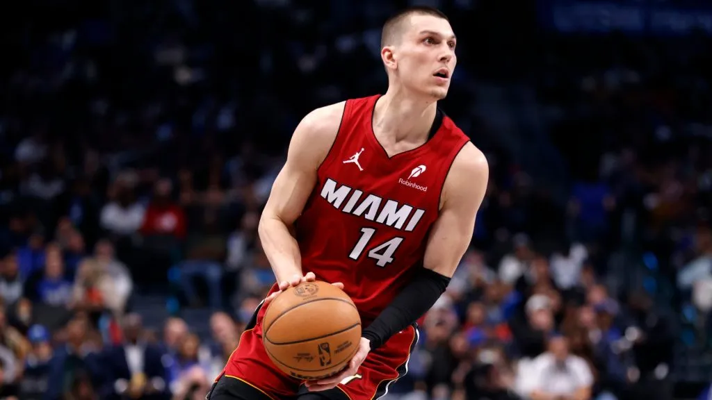 Tyler Herro #14 of the Miami Heat looks handles the ball against the Dallas Mavericks in the second half at American Airlines Center on February 13, 2025. (Source: Ron Jenkins/Getty Images)