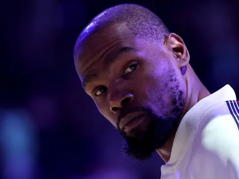 Kevin Durant breaks silence on HC Mike Budenholzer amid trade rumors
