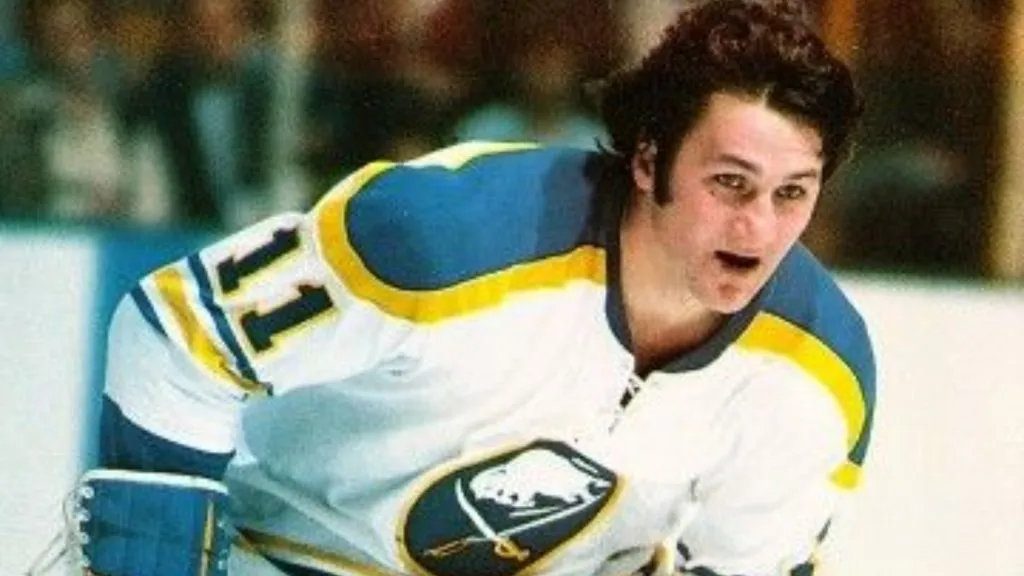 Gilbert Perreault (Source: @nyrangersmuse)