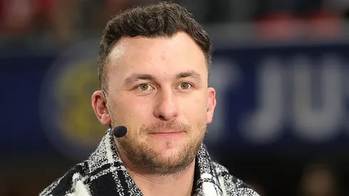 Football Quarterback Johnny Manziel talks onset prior to the SEC Championship game between the LSU Tigers and the Georgia Bulldogs at Mercedes-Benz Stadium on December 03, 2022 in Atlanta, Georgia.