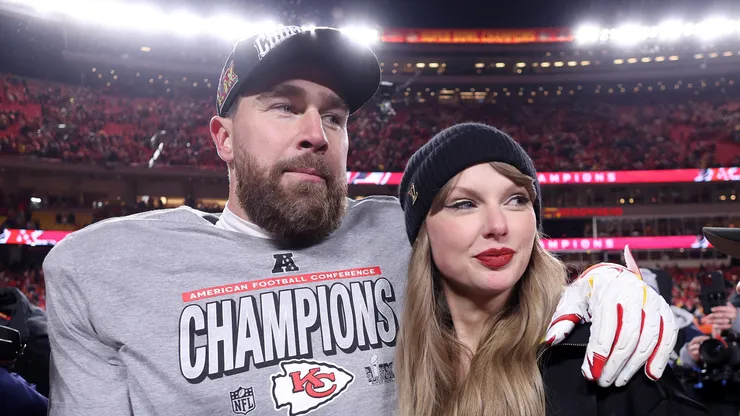 Taylor Swift celebrates with Travis Kelce after the Kansas City Chiefs won the AFC Championship Game