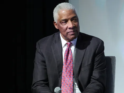 76ers legend Julius Erving makes hilarious comparison involving Michael Jordan in GOAT debate