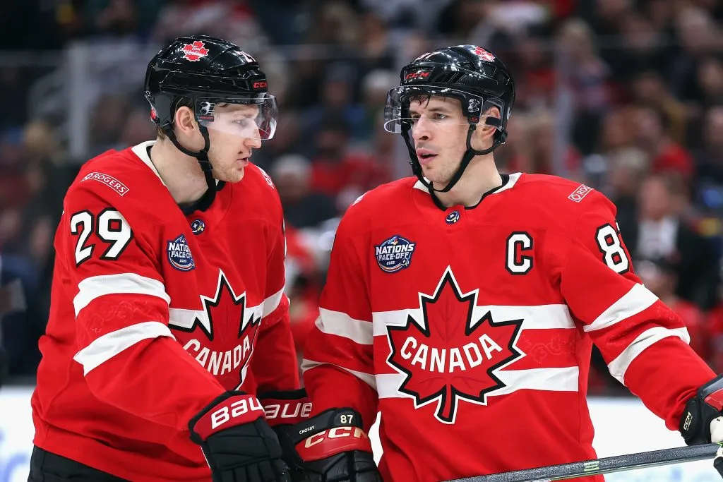 Nathan MacKinnon #29 and Sidney Crosby #87 of Team Canada