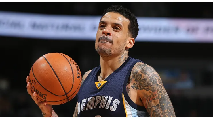 Matt Barnes #22 of the Memphis Grizzlies looks on during a break in the action against the Denver Nuggets at Pepsi Center on February 29, 2016 in Denver, Colorado. The Grizzlies defeated the Nuggets 103-96.