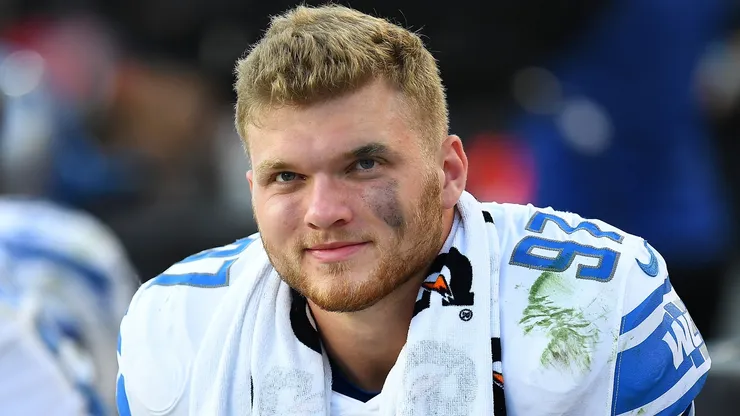 Aidan Hutchinson #97 of the Detroit Lions looks on during the fourth quarter against the Pittsburgh Steelers at Acrisure Stadium on August 28, 2022 in Pittsburgh, Pennsylvania.