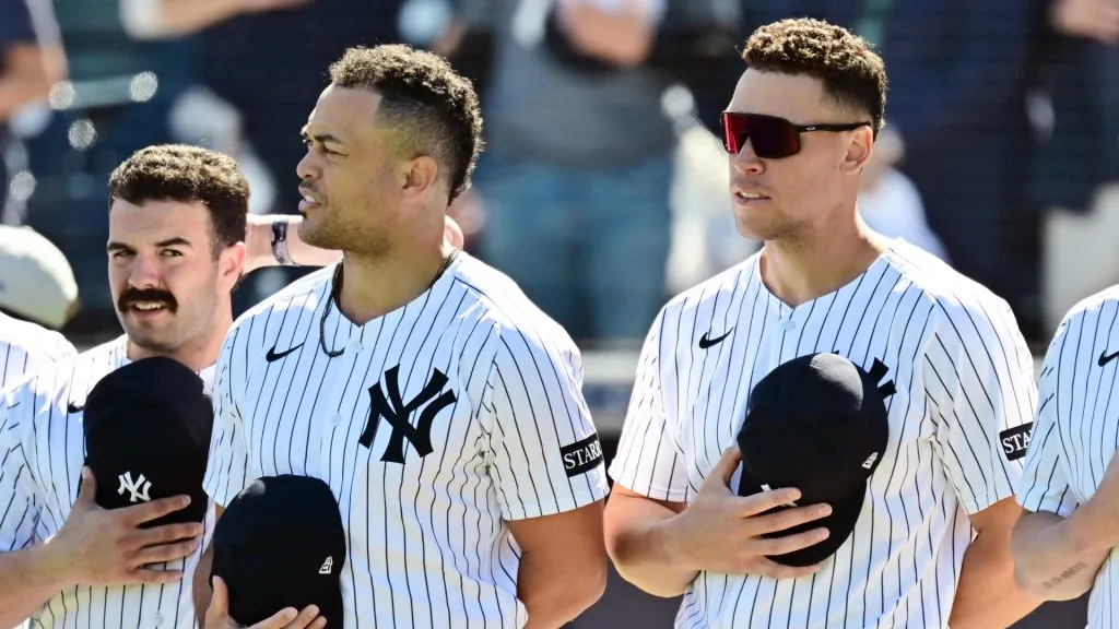 Stanton with Judge and other New York Yankees teammates (Getty Images)