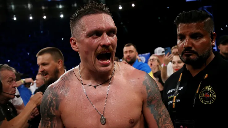 Oleksandr Usyk celebrates victory after defeating Daniel Dubois during the Heavyweight fight between Oleksandr Usyk and Daniel Dubois at Stadion Wroclaw on August 26, 2023 in Wroclaw, Poland.