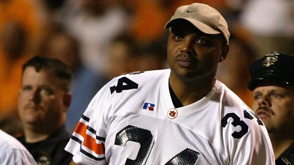 Charles Barkley, an Auburn alumni, watches the Auburn Tigers play the Tennessee Volunteers on the sidelines at Neyland Stadium on October 2, 2004 in Knoxville, Tennessee.