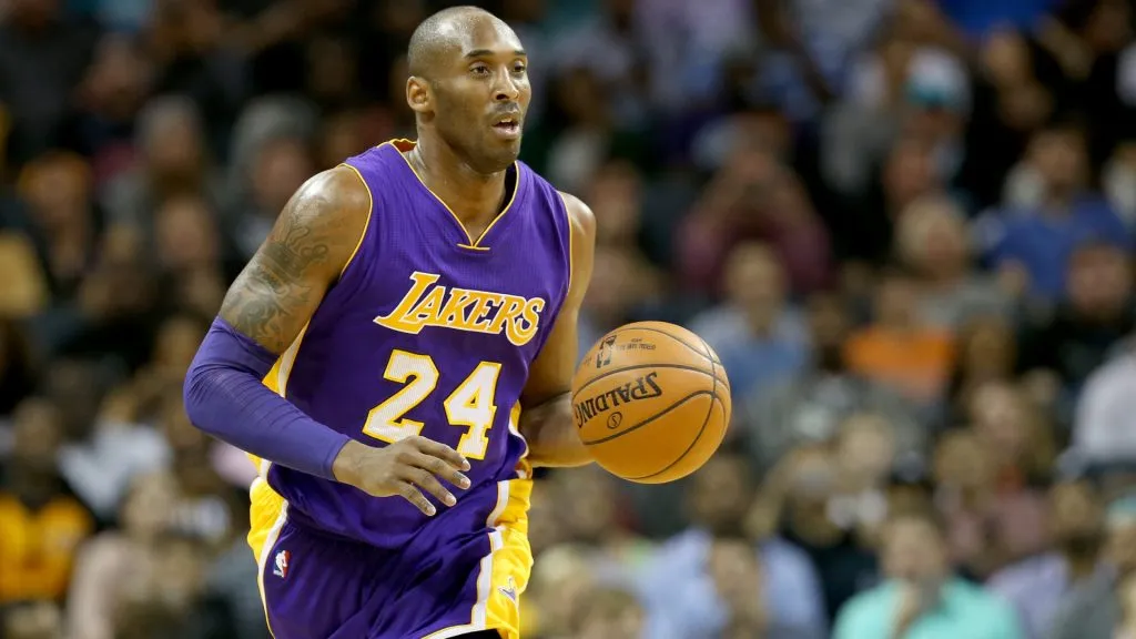Kobe Bryant #24 of the Los Angeles Lakers during a game against the Charlotte Hornets on December 28, 2015. (Streeter Lecka/Getty Images)