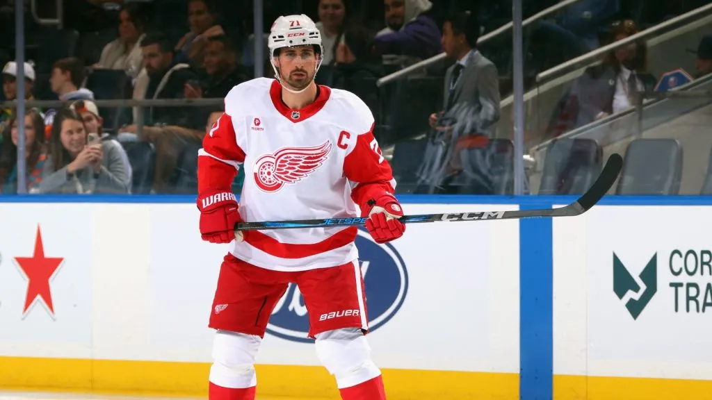 Dylan Larkin #71 of the Detroit Red Wings skates against the New York Islanders at UBS Arena on November 25, 2024 in Elmont, New York. (Photo by Bruce Bennett/Getty Images)