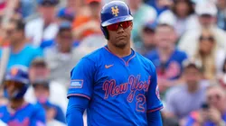 Juan Soto #22 of the New York Mets at bat during the first inning of a spring training game against the Miami Marlins at Roger Dean Stadium on February 26, 2025 in Jupiter, Florida.