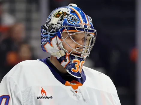 Islanders' Ilya Sorokin stuns the NHL world with a very rare goalie goal
