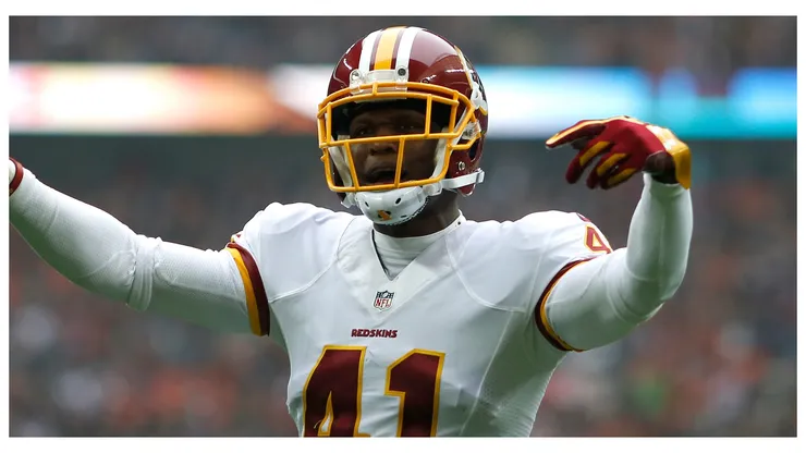 Will Blackmon #41 of the Washington Redskins gets the crowd going during the NFL International Series game against the Cincinnati Bengals at Wembley Stadium on October 30, 2016 in London, England.