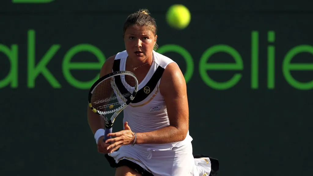 Dinara Safina of Russia in action against Vera Zvonareva of Russia during the Sony Ericsson Open at Crandon Park Tennis Center on March 25, 2011. (Source: Al Bello/Getty Images)