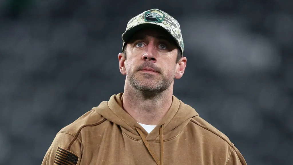 Aaron Rodgers #8 of the New York Jets looks on before the game against the Los Angeles Chargers at MetLife Stadium on November 06, 2023 in East Rutherford, New Jersey.