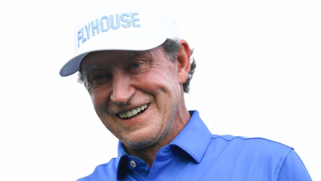 Wayne Gretzky competes during the Match Superstars at The Breakers on October 15, 2024. (Source: Carmen Mandato/Getty Images)