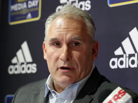 Craig Berube reacts to Tkachuk and Nylander’s discussion ahead of Game 5 vs Panthers