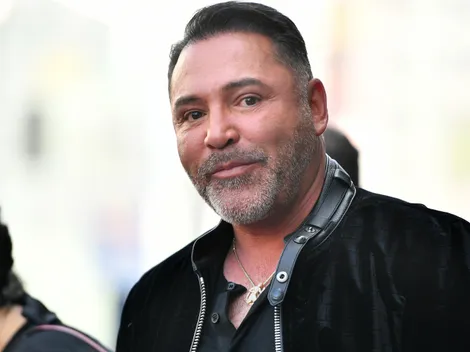 Oscar De La Hoya sends stern warning to Canelo Alvarez ahead of William Scull fight