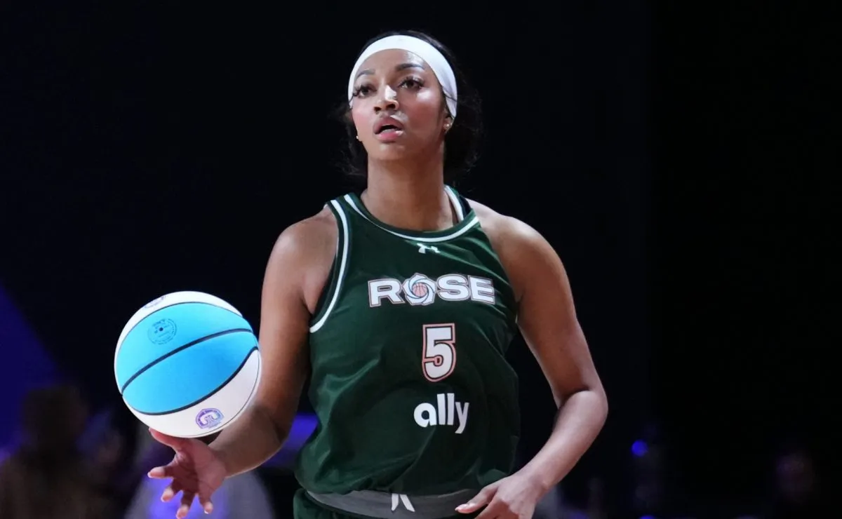 Ariel Reece Chicago Sky's new signing Ariel Atkins' five-word praise for Angel ...