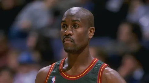 Guard Gary Payton playing for the Seattle Supersonics