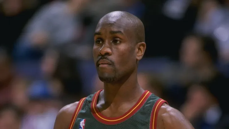 Guard Gary Payton playing for the Seattle Supersonics