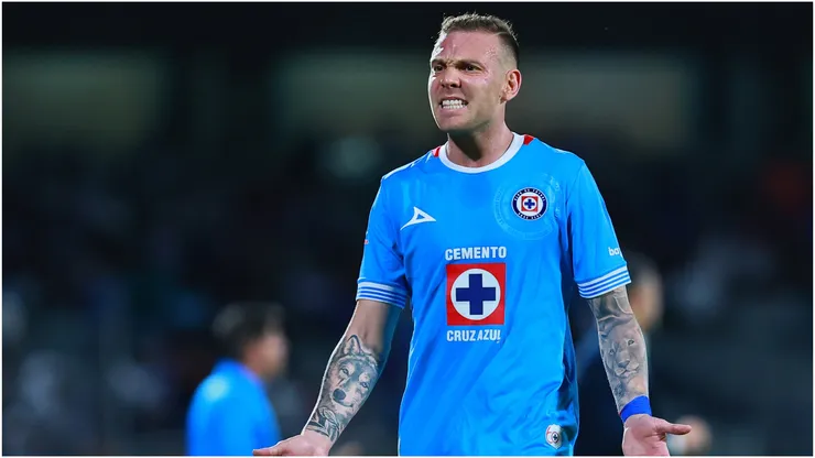 Carlos Rotondi of Cruz Azul