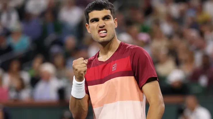 Carlos Alcaraz of Spain celebrates a point against Denis Shapovalov.